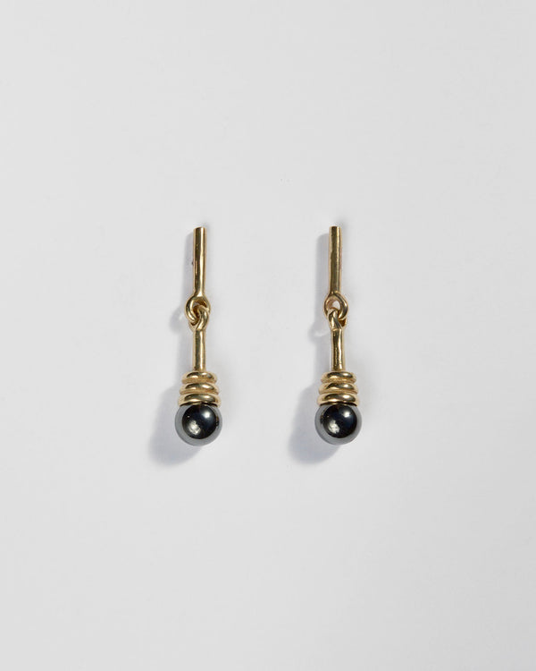 Alma Earrings in Hematite