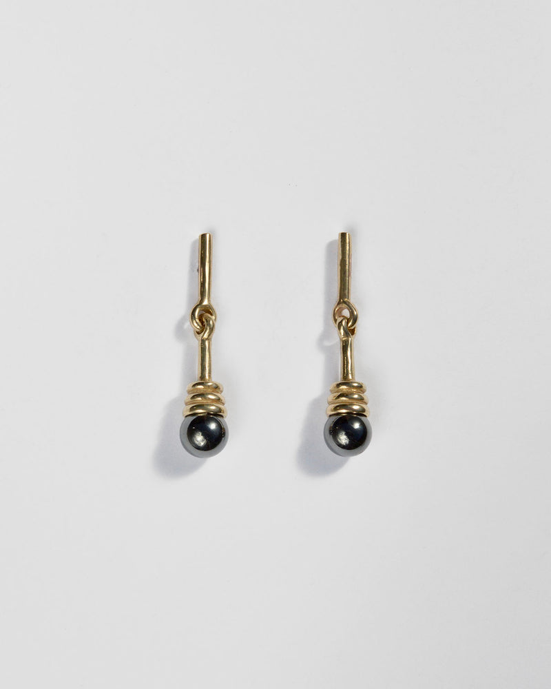 Alma Earrings in Hematite