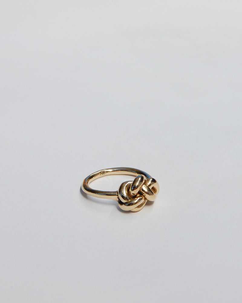 Large Knot Ring in Gold