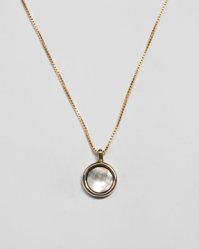 Mare Necklace in Grey Mother of Pearl