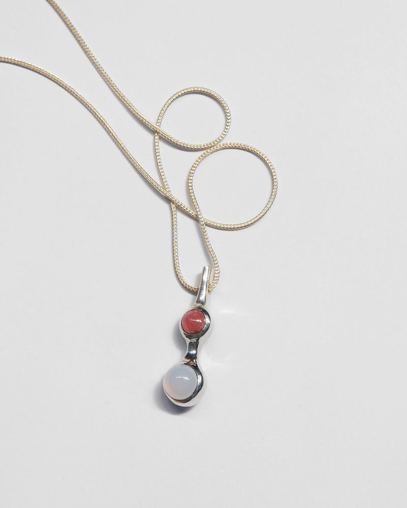 Soror Necklace in Chalcedony and Rhodochrosite
