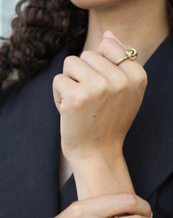 Small Knot Ring